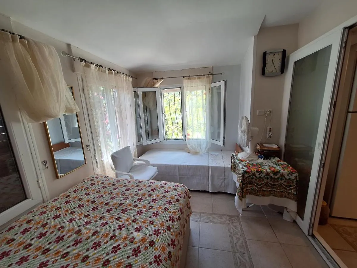 招待所 Villa Inci Çeşme